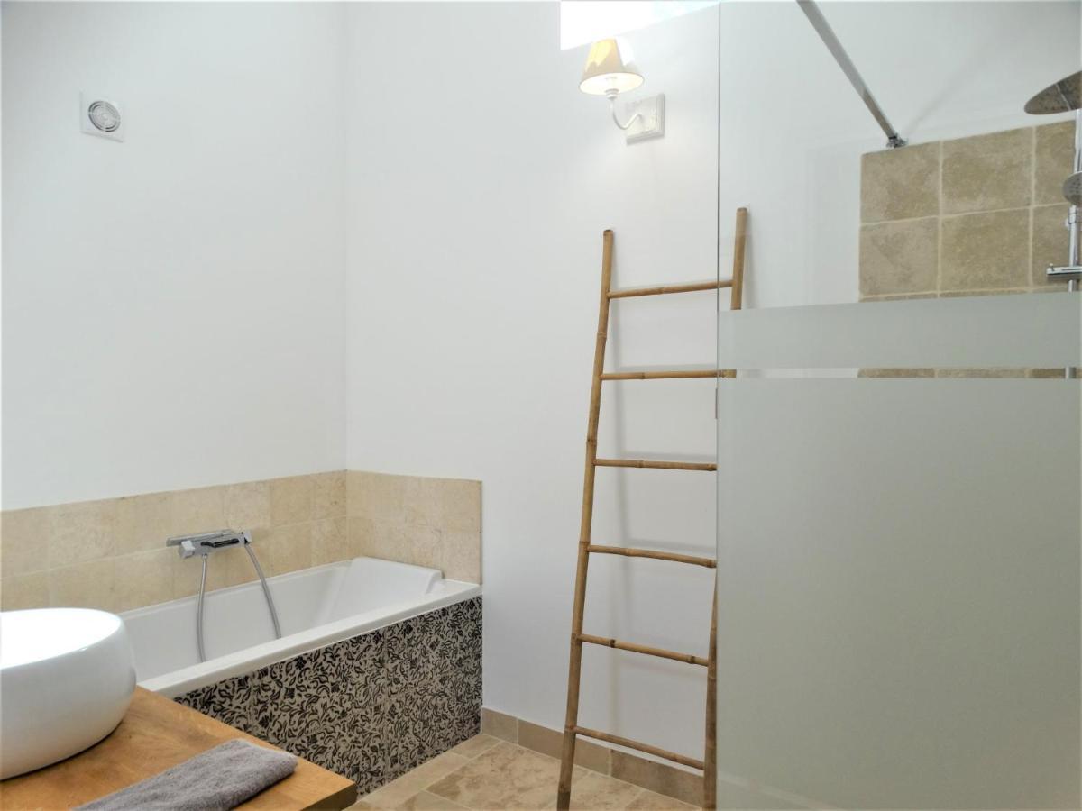 Chateau Montplaisir Charming B&B In Provence Valréas 외부 사진