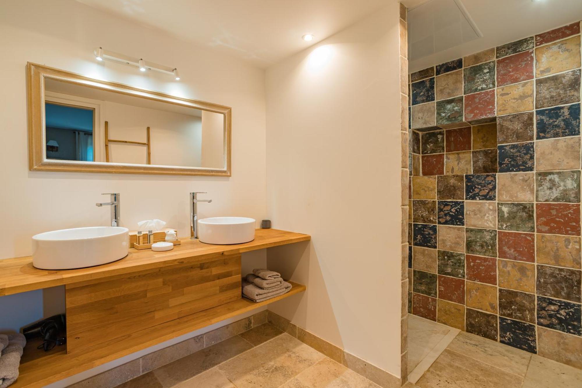Chateau Montplaisir Charming B&B In Provence Valréas 외부 사진